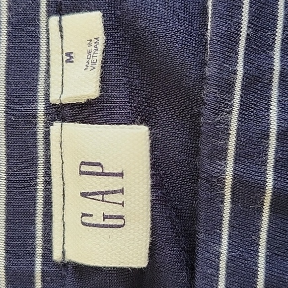 GAP medium off shoulder blue and white stripe shirt - Picture 3 of 4